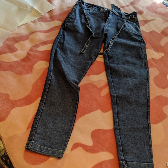 High Waist Boutique Jeans - Picture 5 of 7